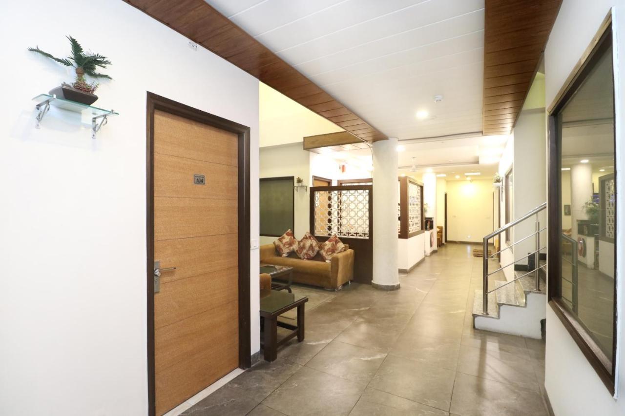 Hotel Seven- Center Of City Chandīgarh Extérieur photo